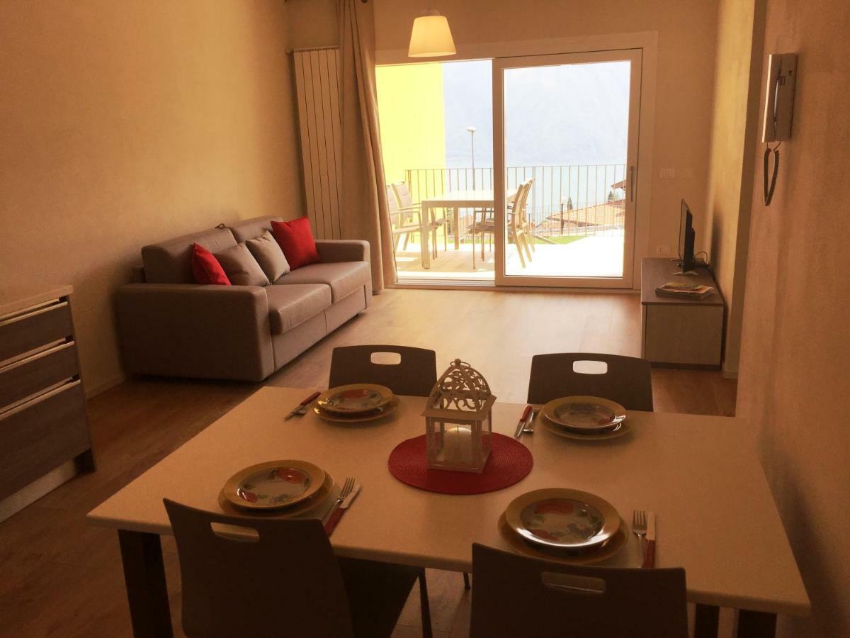 Anna Apartments Castro  Habitación foto